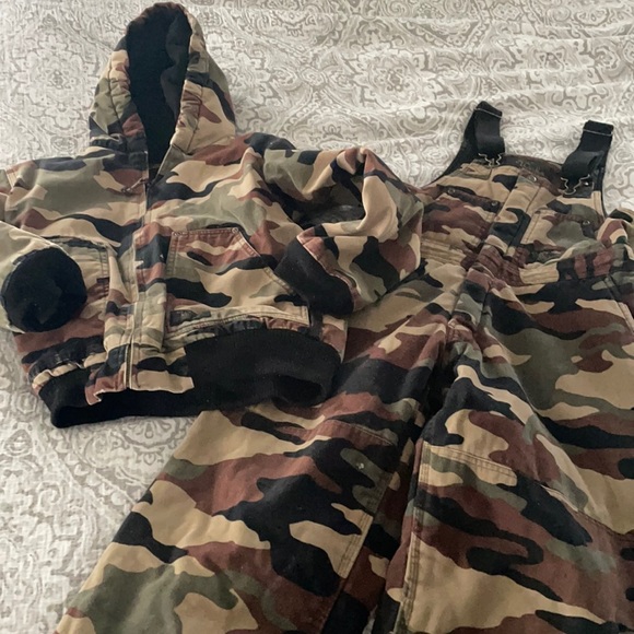 YOUTH BOYS "Walls Blizzard Proof Camo Coveralls & Dickies Coat XL 14/16 EUC - Picture 1 of 8